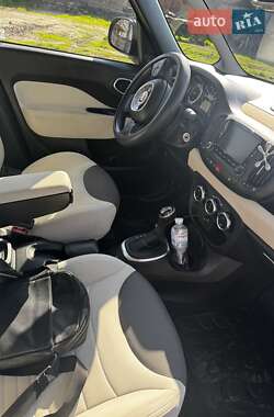 Хэтчбек Fiat 500L 2013 в 