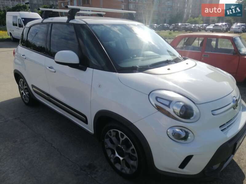 Хетчбек Fiat 500L 2013 в Вараші