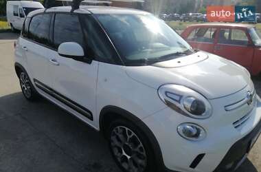 Хэтчбек Fiat 500L 2013 в 