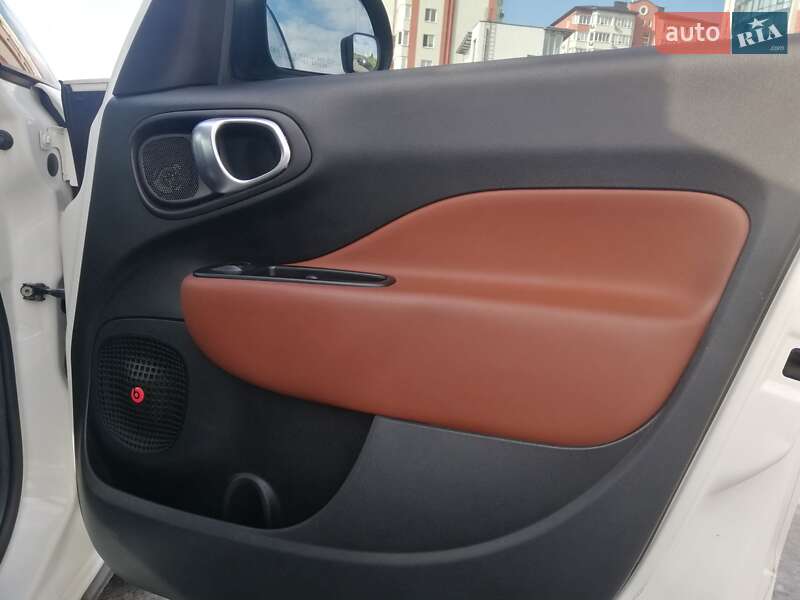Хетчбек Fiat 500L 2013 в Вараші