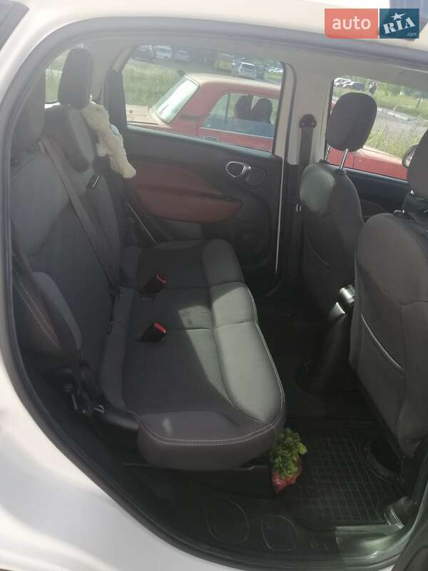 Хетчбек Fiat 500L 2013 в Вараші