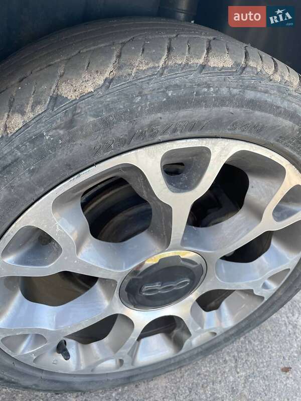 Хетчбек Fiat 500L 2013 в Вараші