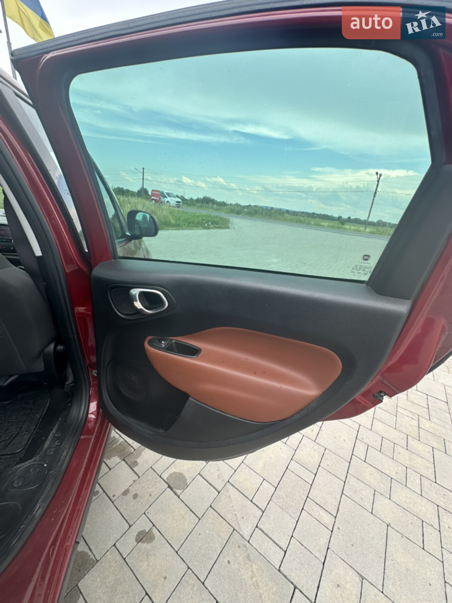 2015 Fiat 500L - мініатюра 26