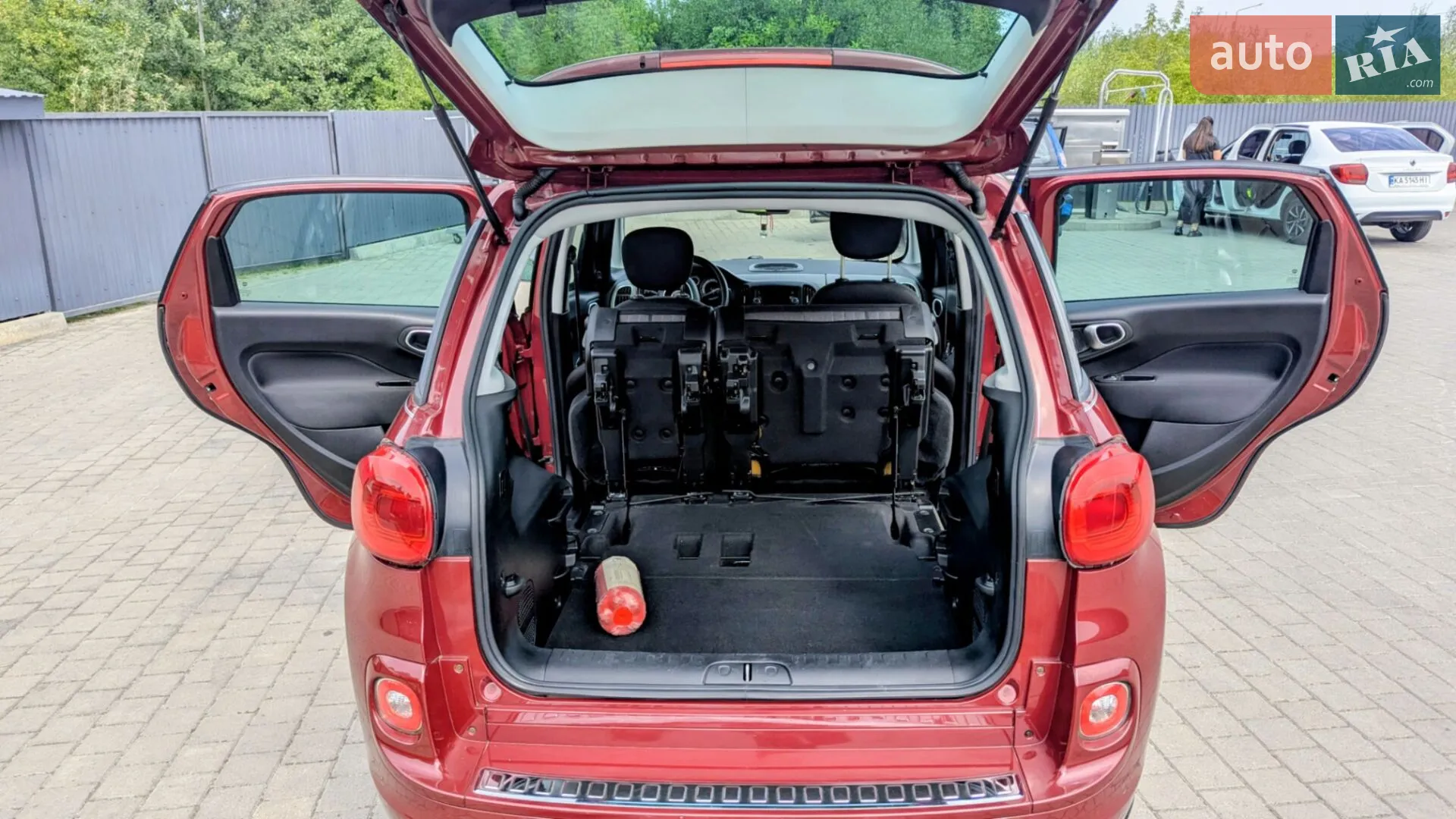 2015 Fiat 500L - мініатюра 28
