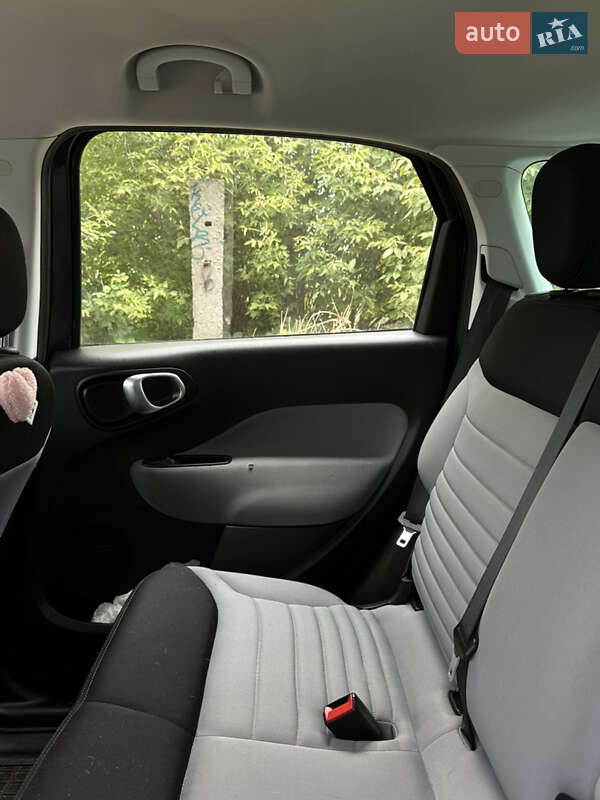 Хэтчбек Fiat 500L 2013 в Киеве