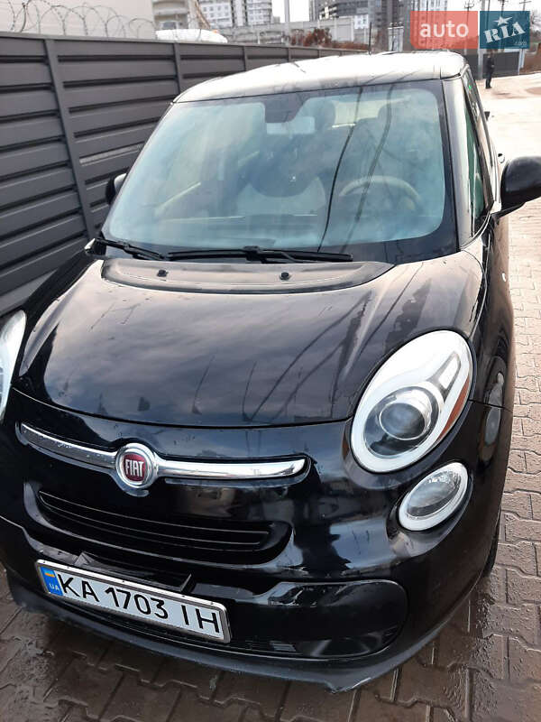 Хэтчбек Fiat 500L 2014 в 