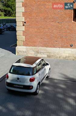 Хэтчбек Fiat 500L 2015 в 