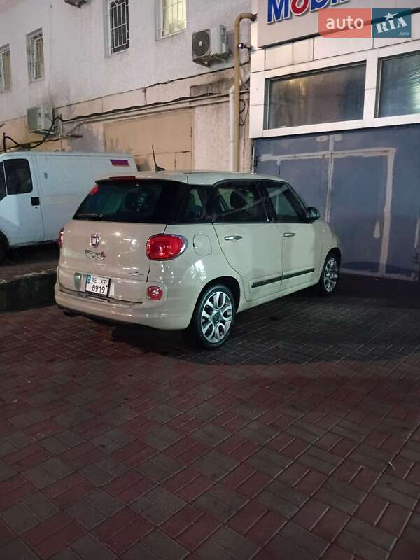 Хэтчбек Fiat 500L 2014 в Одессе