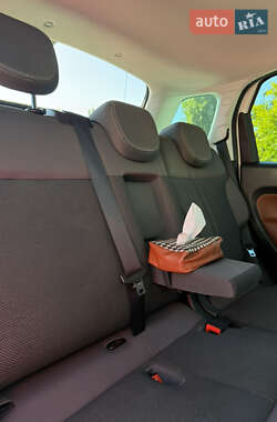 Хетчбек Fiat 500L 2014 в  фото 54 Хетчбек Fiat 500L 2014 в