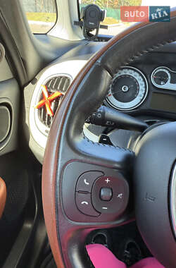 Хетчбек Fiat 500L 2014 в  фото 77 Хетчбек Fiat 500L 2014 в