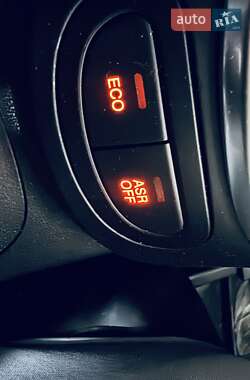 Хетчбек Fiat 500L 2013 в  фото 15 Хетчбек Fiat 500L 2013 в
