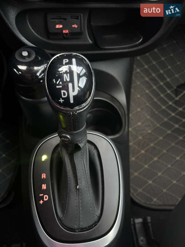 Хетчбек Fiat 500L 2013 в Києві