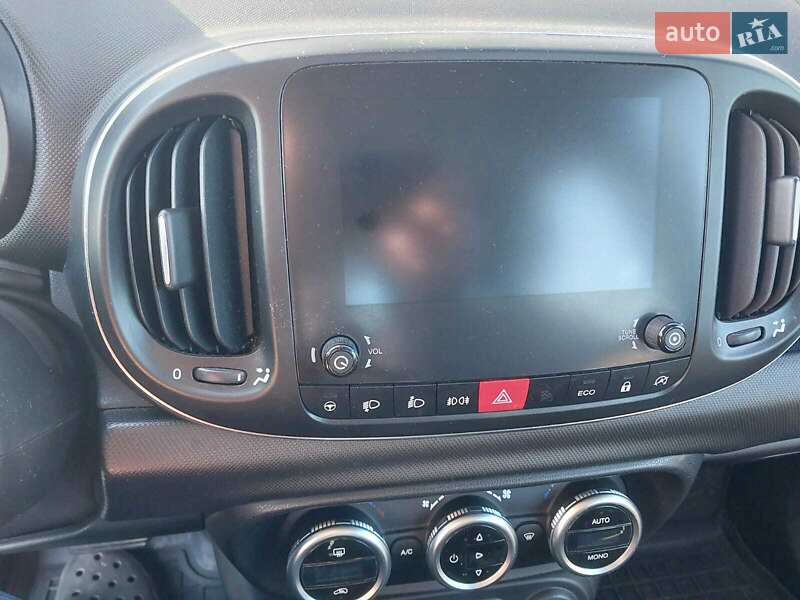 Хетчбек Fiat 500L 2017 в Києві