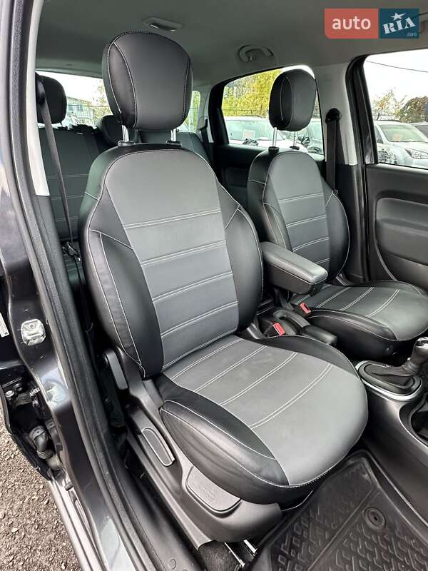 Хетчбек Fiat 500L 2013 в Білогородці фото 24 Хетчбек Fiat 500L 2013 в Білогородці