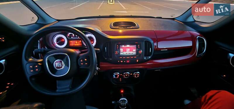 Хетчбек Fiat 500L 2013 в Дніпрі