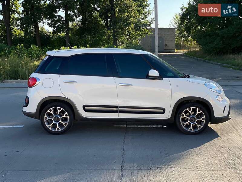 Хетчбек Fiat 500L 2015 в Києві фото 9 Хетчбек Fiat 500L 2015 в Києві