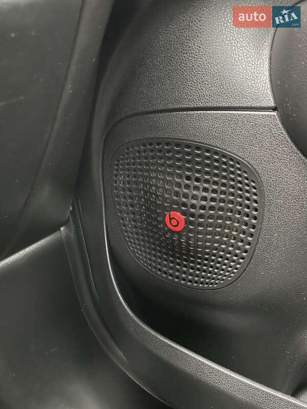 Хэтчбек Fiat 500L 2014 в Киеве