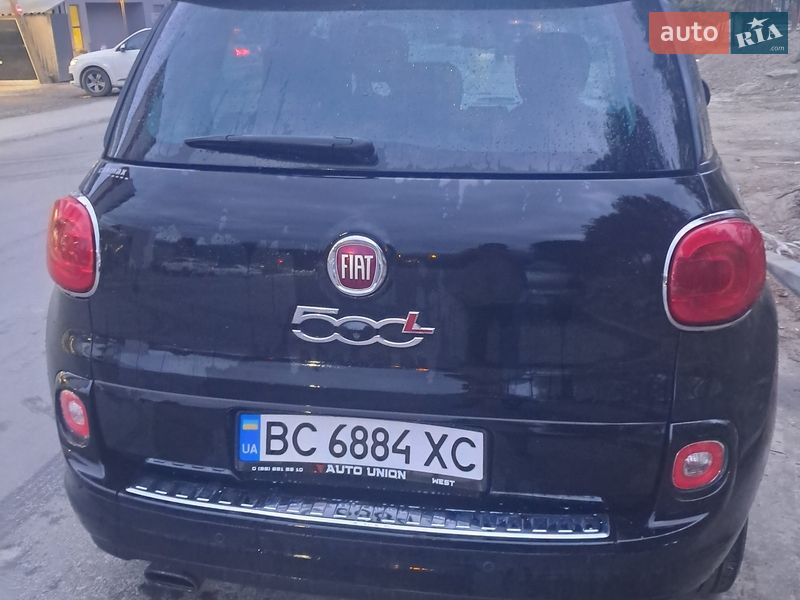 Хэтчбек Fiat 500L 2015 в Львове