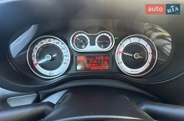 Хэтчбек Fiat 500L 2013 в Киеве