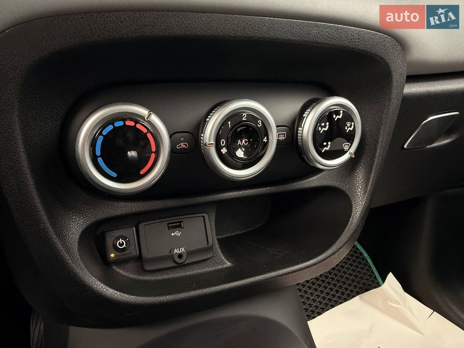 2014 Fiat 500L - мініатюра 15