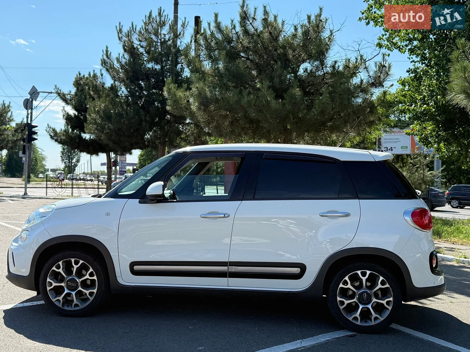 2016 Fiat 500L - мініатюра 10