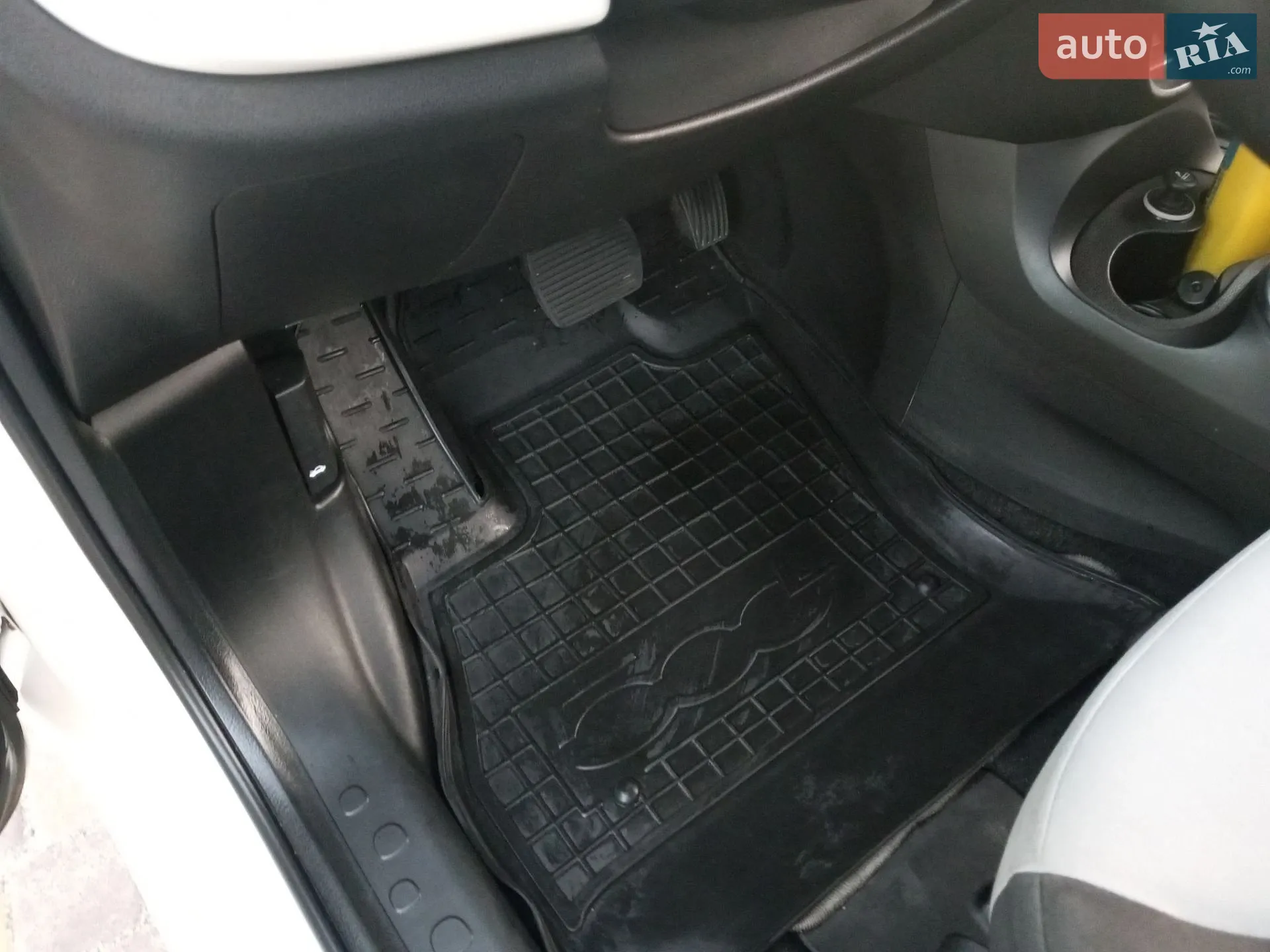 2013 Fiat 500L - мініатюра 14