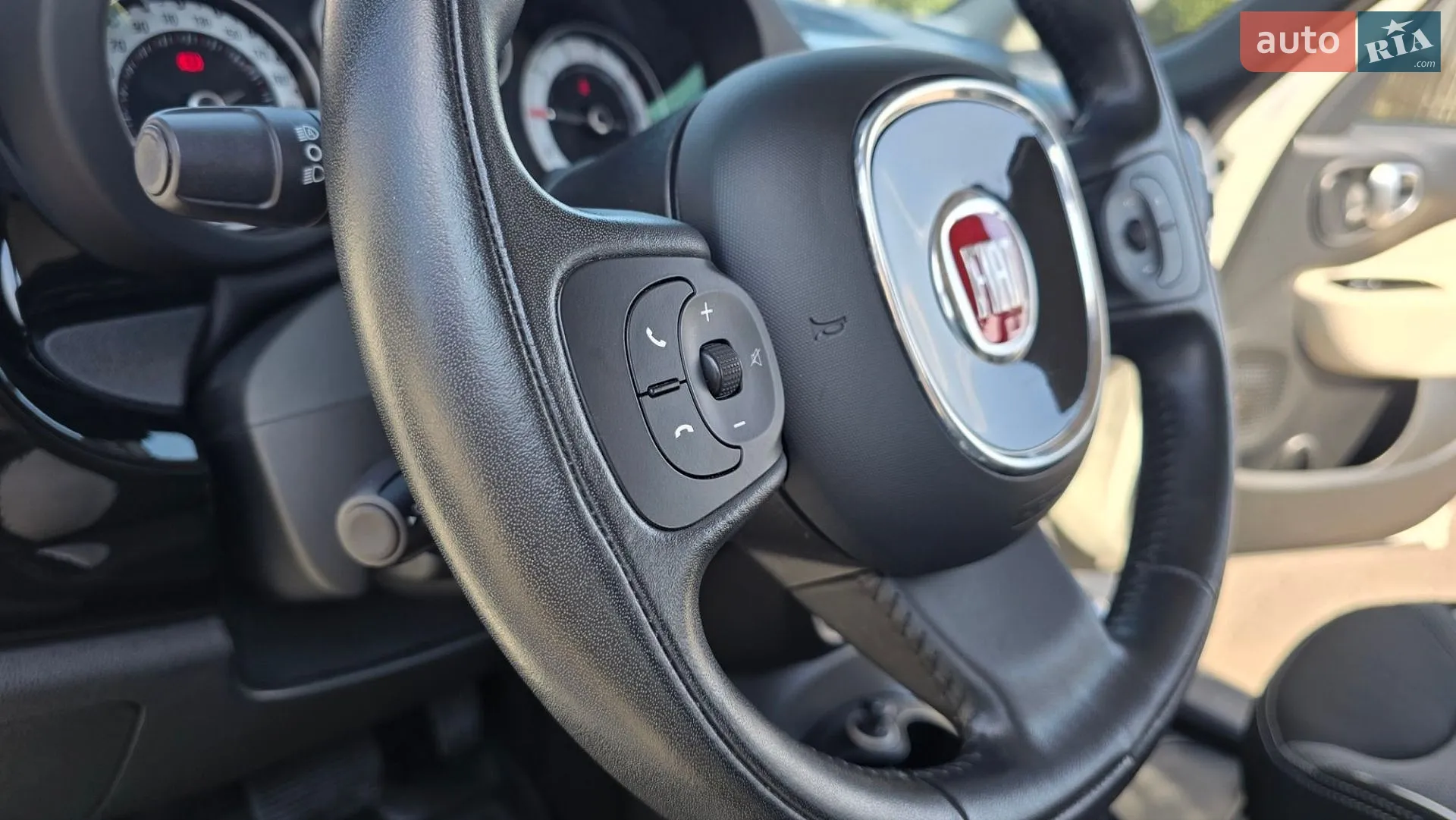 2014 Fiat 500L - мініатюра 18