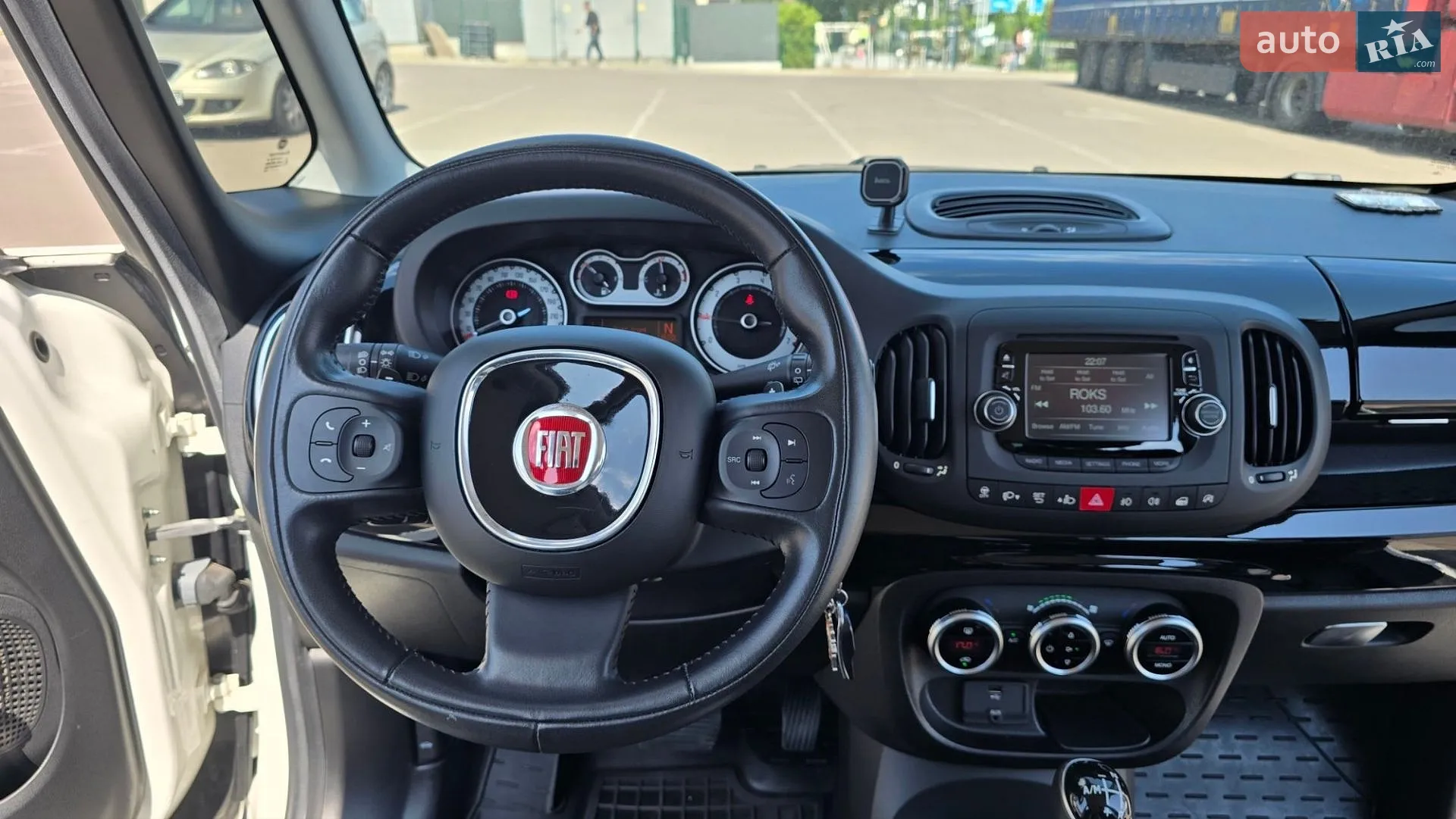 2014 Fiat 500L - мініатюра 28