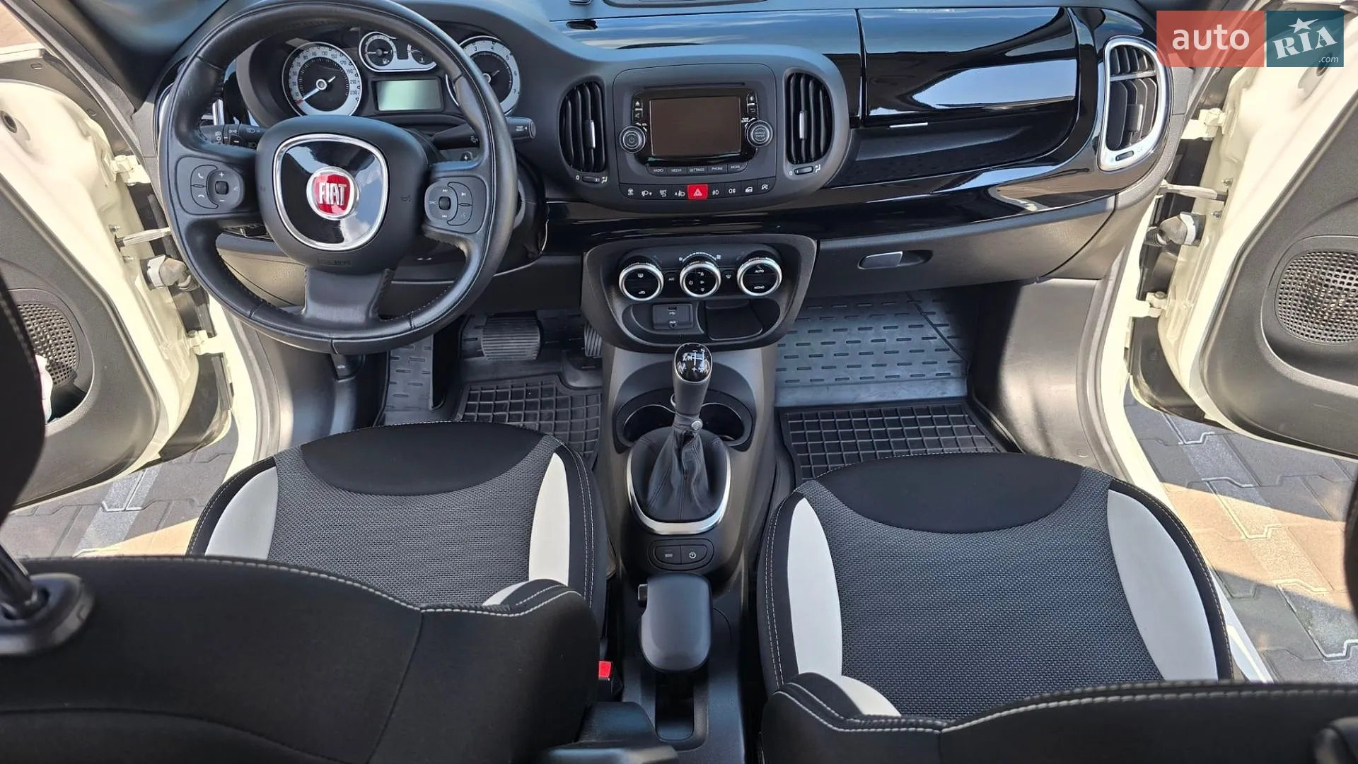 2014 Fiat 500L - мініатюра 32