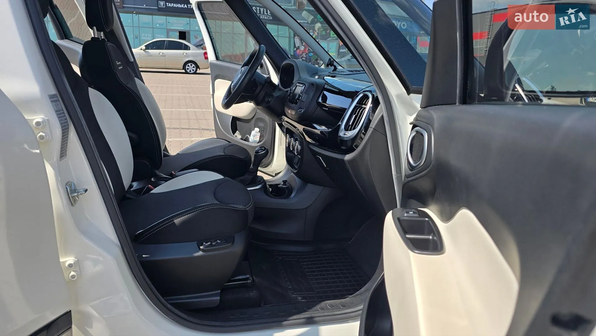 2014 Fiat 500L - мініатюра 38