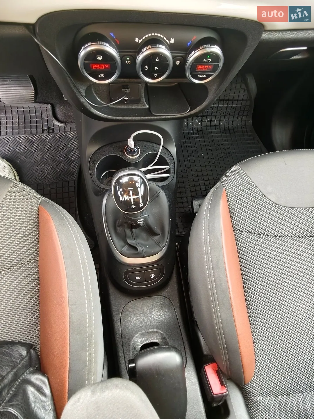 2014 Fiat 500L - мініатюра 17