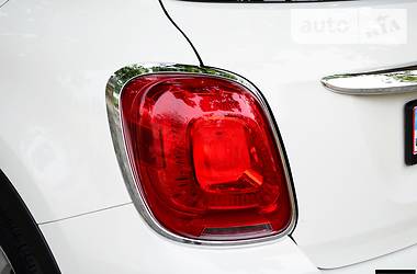 Позашляховик / Кросовер Fiat 500X 2016 в 