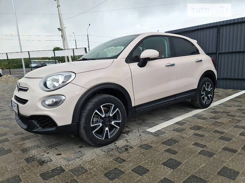 Позашляховик / Кросовер Fiat 500X 2015 в Тернополі