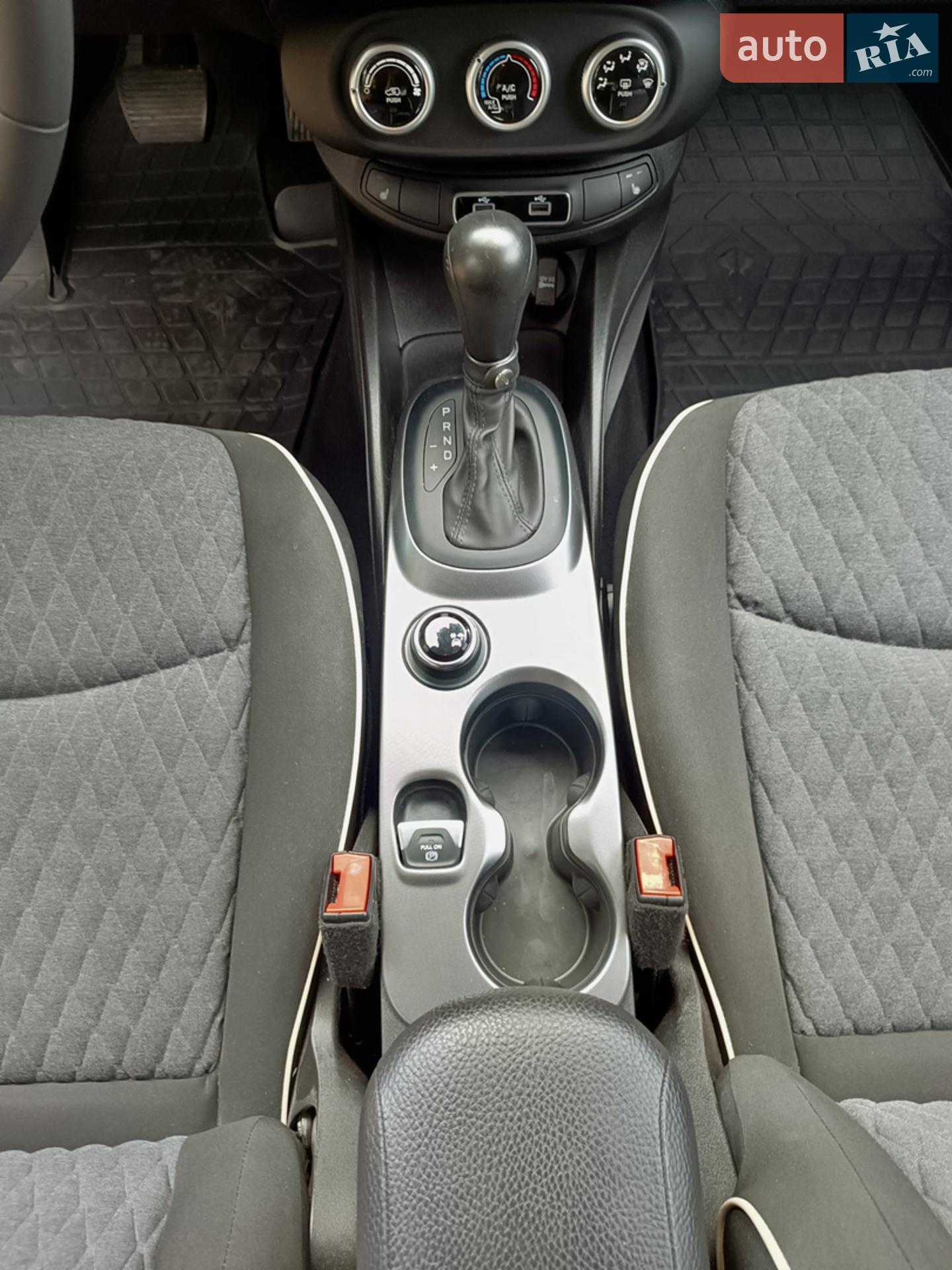 2020 Fiat 500X - мініатюра 26