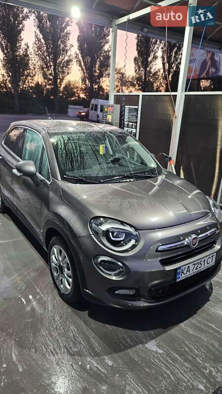 Внедорожник / Кроссовер Fiat 500X 2015 в Киеве