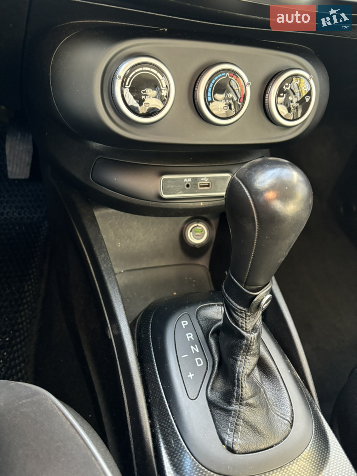 2015 Fiat 500X - мініатюра 26