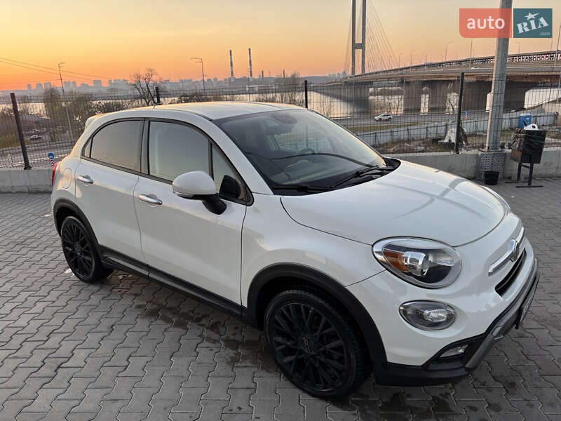 Позашляховик / Кросовер Fiat 500X 2015 в Києві