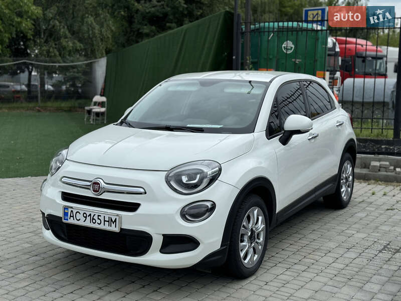 Позашляховик / Кросовер Fiat 500X 2015 в Луцьку