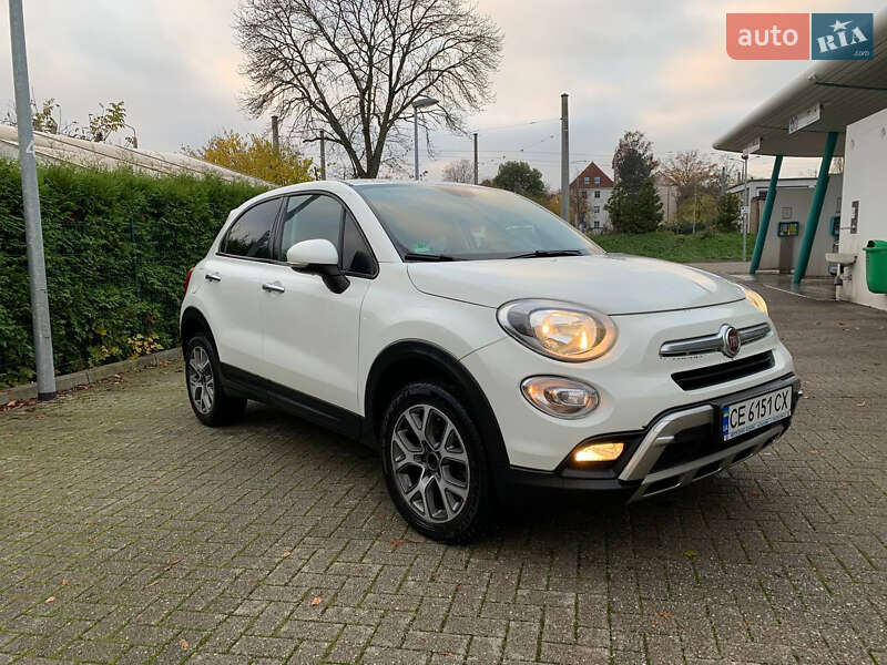 Внедорожник / Кроссовер Fiat 500X 2017 в Черновцах