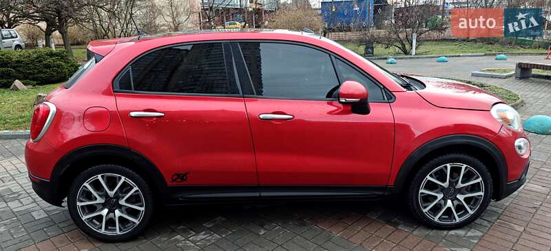 Внедорожник / Кроссовер Fiat 500X 2015 в Киеве