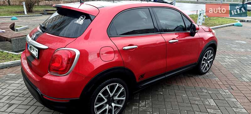 Внедорожник / Кроссовер Fiat 500X 2015 в Киеве