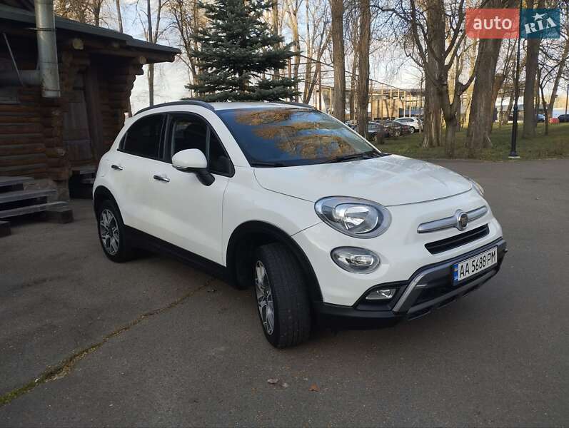 Внедорожник / Кроссовер Fiat 500X 2016 в Киеве