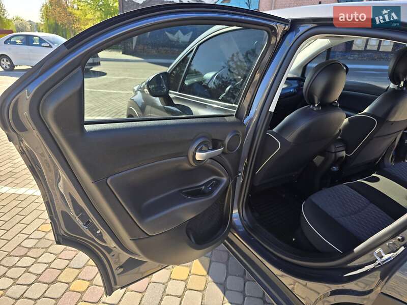 Внедорожник / Кроссовер Fiat 500X 2019 в Луцке