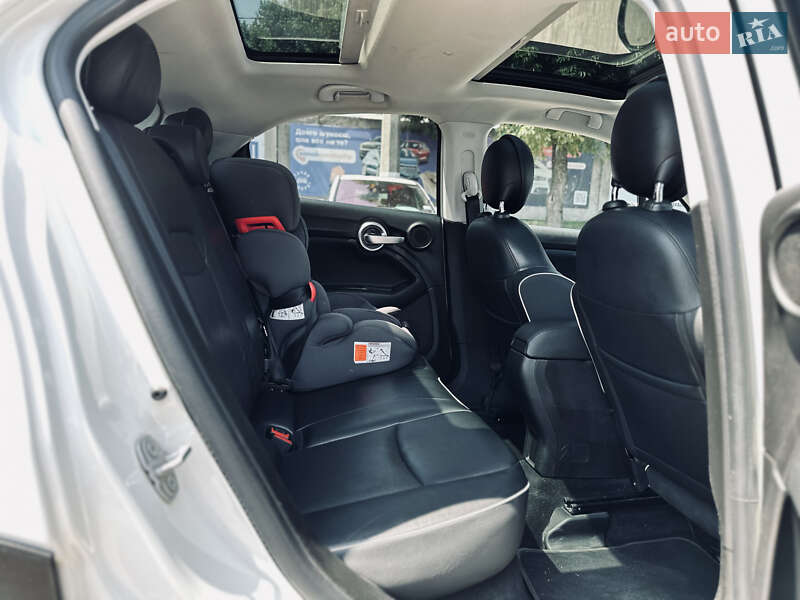 Внедорожник / Кроссовер Fiat 500X 2017 в Киеве