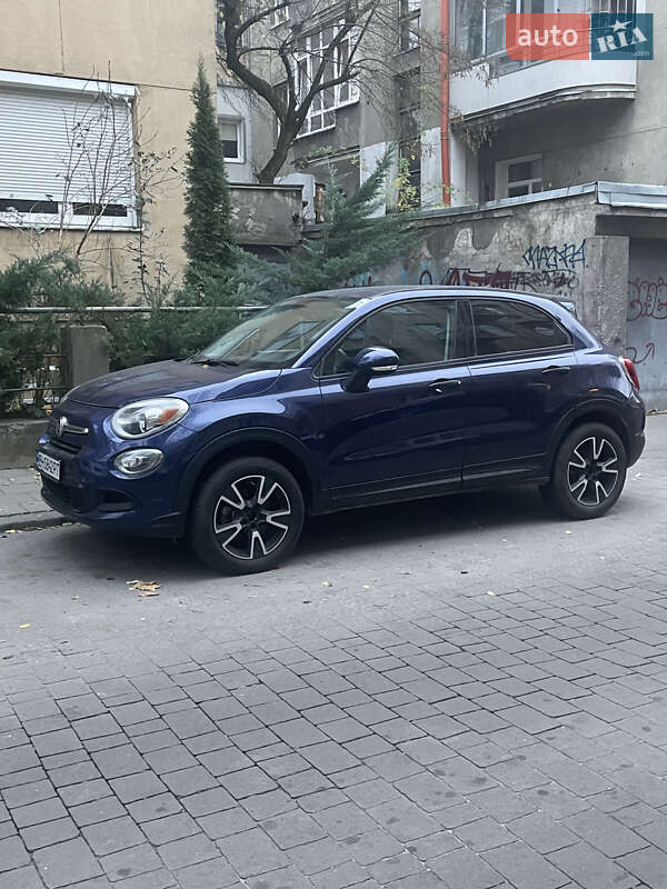 Внедорожник / Кроссовер Fiat 500X 2015 в 