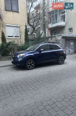 Внедорожник / Кроссовер Fiat 500X 2015 в 