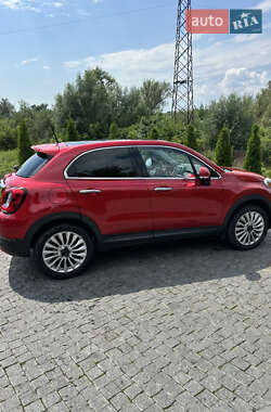 Внедорожник / Кроссовер Fiat 500X 2015 в 