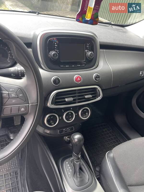 Внедорожник / Кроссовер Fiat 500X 2017 в Черновцах