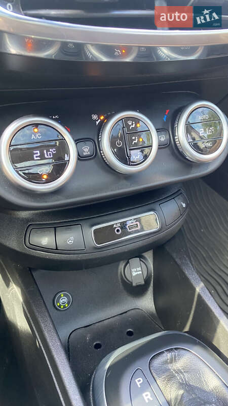 Внедорожник / Кроссовер Fiat 500X 2015 в Киеве