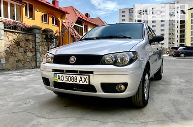 Седан Fiat Albea 2011 в Тернополі